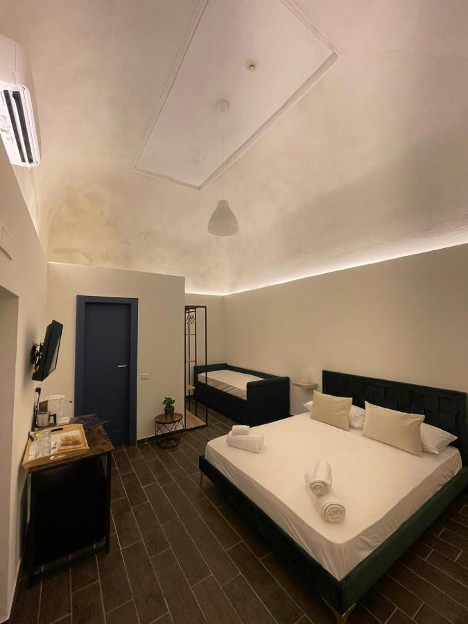 Palazzo Belmosto Napoli Esterno foto
