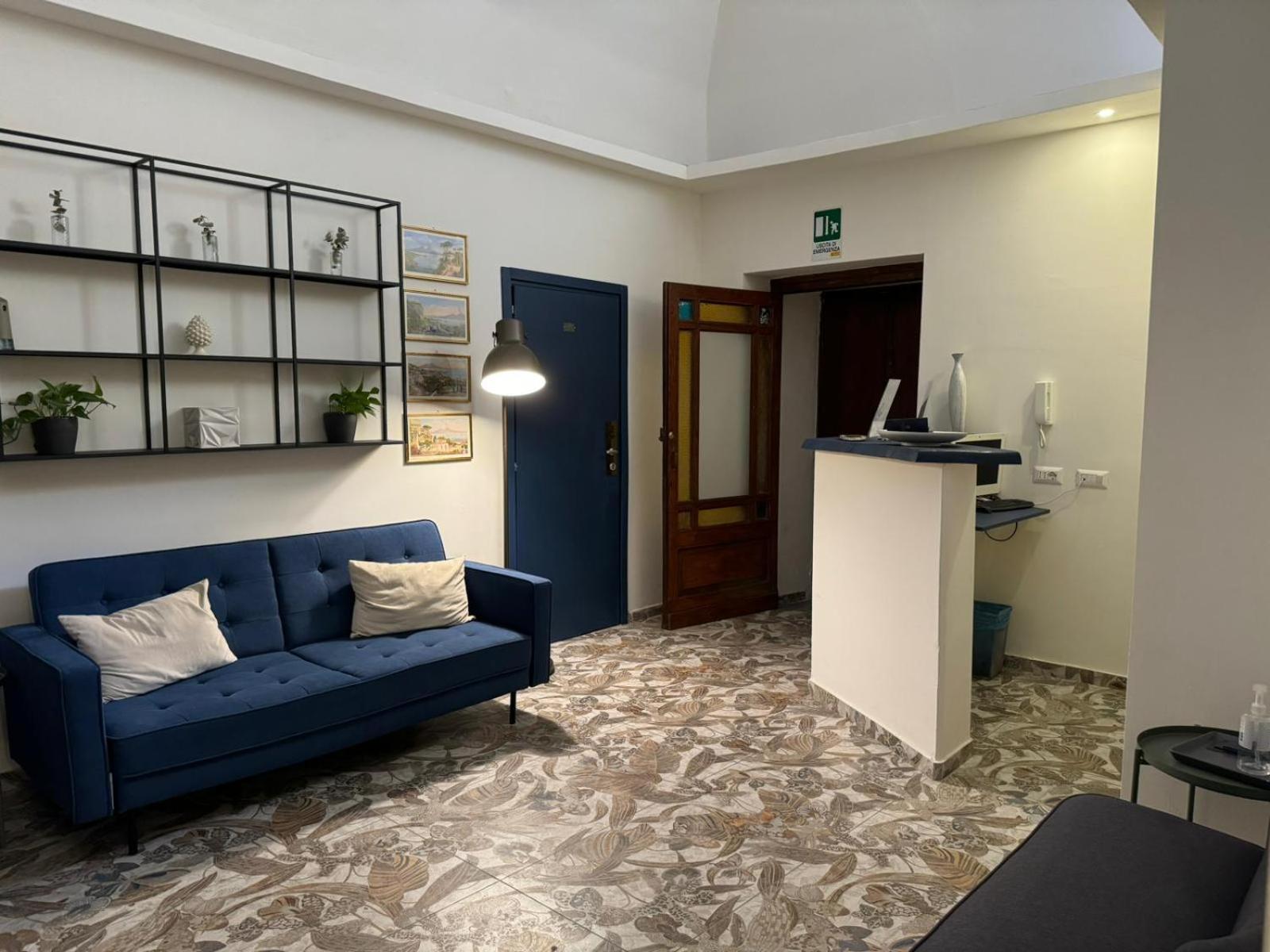 Palazzo Belmosto Napoli Esterno foto